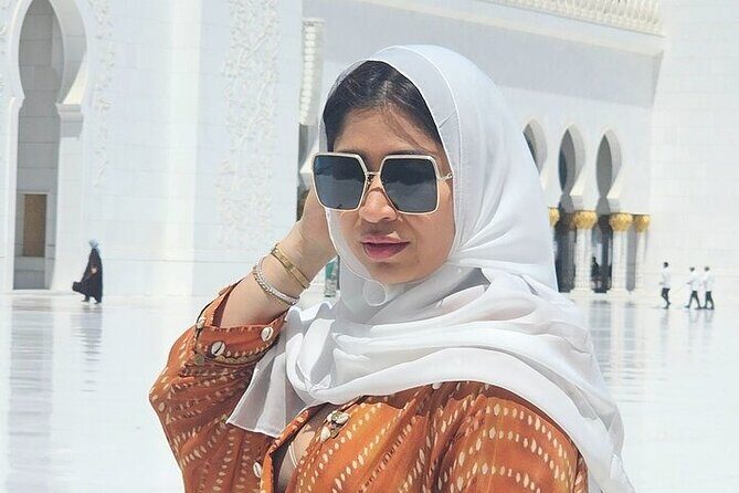 Private Abu Dhabi City Tour with Pick up from Dubai or Abu Dhabi - Sheikh Zayed Grand Mosque Center: Dress Code and Timing Tips That Matter