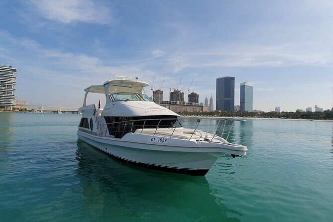 Private Dubai 2 Hours Luxury Yacht Charter with BBQ Option - Quick highlights (what makes this charter work)
