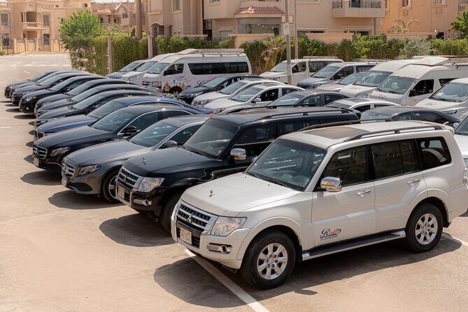 Private Dubai Airport Transfer DXB to Dubai City - Comfort and safety without the taxi negotiation